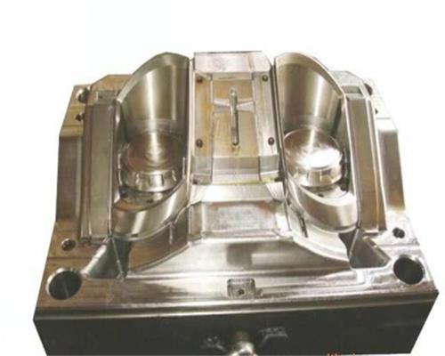 優(yōu)質(zhì)注塑模具加工.jpg